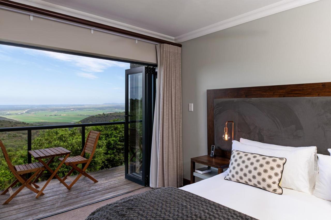 Intle Boutique Hotel Jeffreys Bay Exterior photo